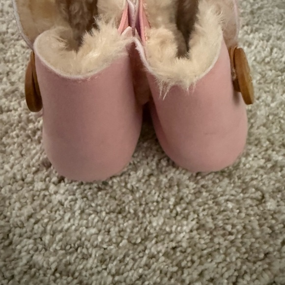 Pink Baby Booties with Fur Trim - Picture 4 of 4